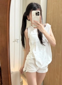 【少女成人記】24y高顏值大胸妹，無毛白嫩超誘人，今晚親自來解鎖銷魂滋味