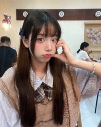 【19歲極品嫩妹】157•B•44｜無套吹/無套做/69/LG｜嬌小活潑不敷衍